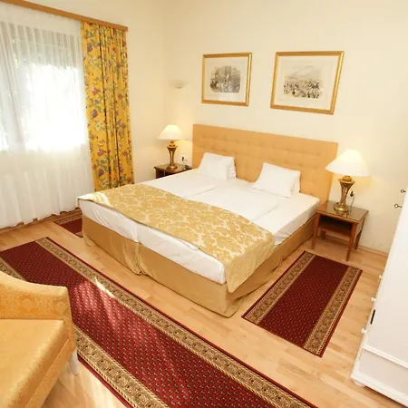 Hotel Groggerhof 3*